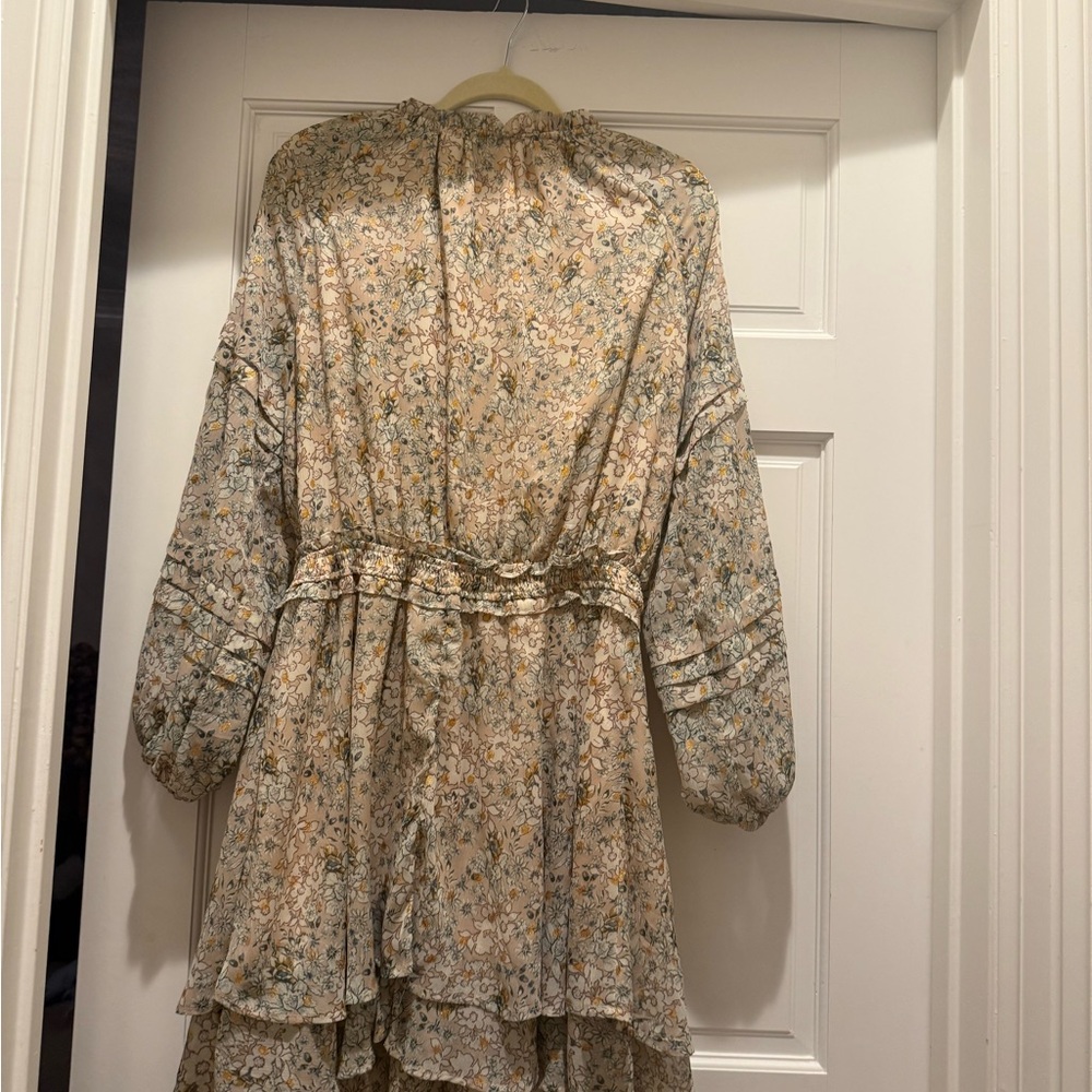 Fate Floral Tiered Long-Sleeve Mini Dress in Cream and Pale Yellow